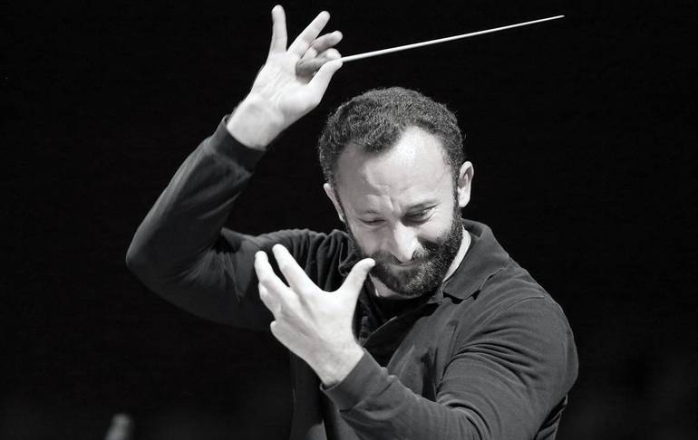 Kirill Petrenko con la GMJO al Verdi