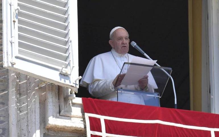 Angelus del 1 novembre di papa Francesco