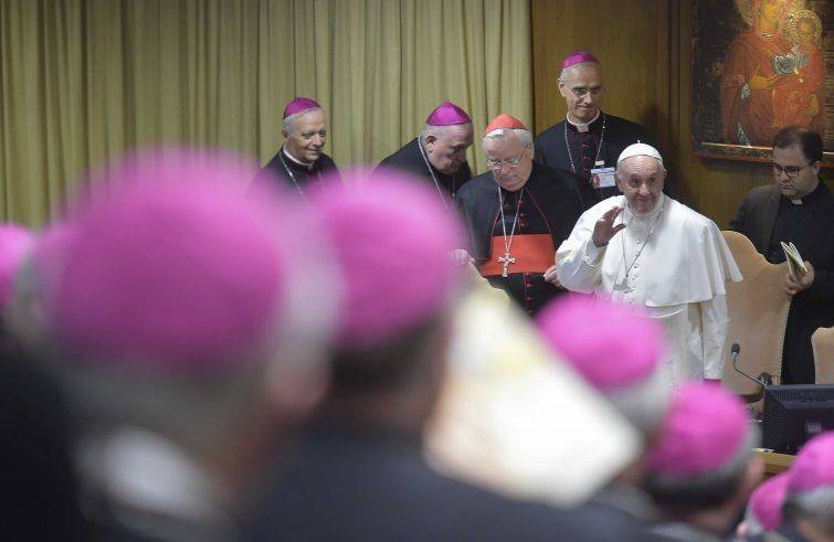 Gli auguri della cei a papa Francesco