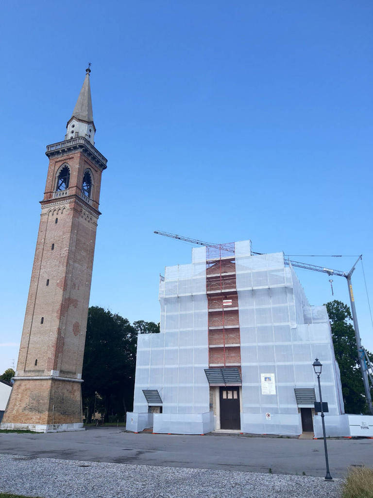 San Stino di Livenza: il 16 la passeggiata delle rose pro restauranda chiesa parrocchiale